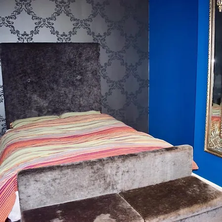2 Bedroom House In City Centre * Dublin